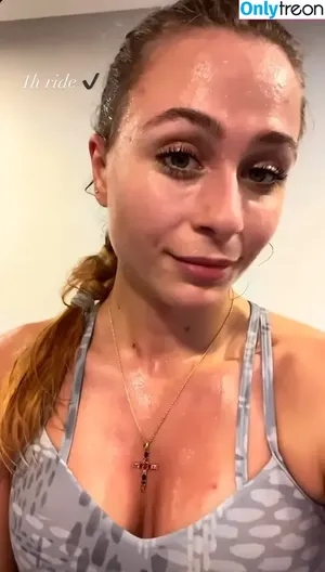 Sophia Flörsch / SophiaFloersch nude photo #0024