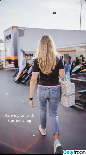 Sophia Flörsch / SophiaFloersch nude photo #0066