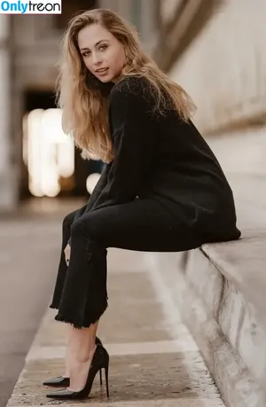 Sophia Flörsch / SophiaFloersch nude photo #0077