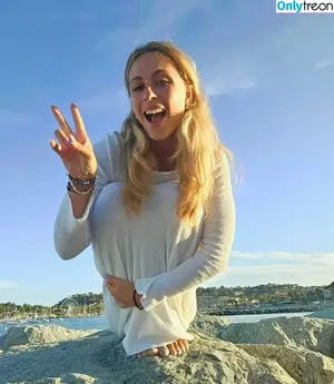 Sophia Flörsch / SophiaFloersch nude photo #0090