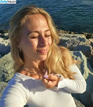 Sophia Flörsch / SophiaFloersch nude photo #0091
