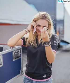 Sophia Flörsch / SophiaFloersch nude photo #0112
