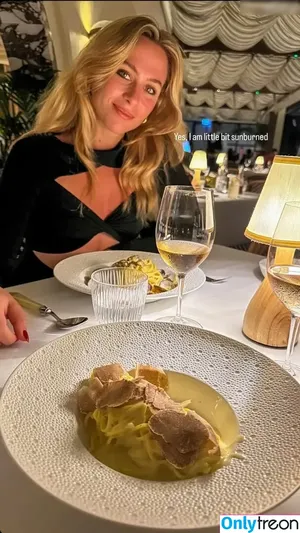 Sophia Flörsch / SophiaFloersch nude photo #0179