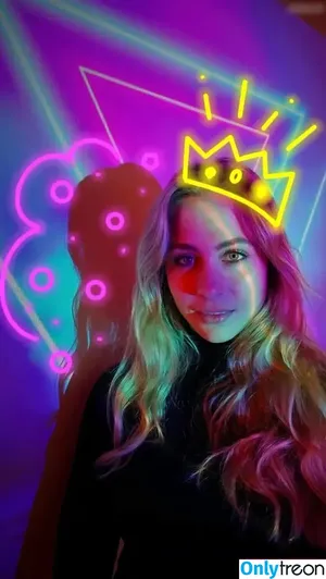 Sophia Flörsch / SophiaFloersch nude photo #0220