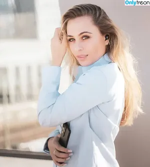 Sophia Flörsch / SophiaFloersch nude photo #0243