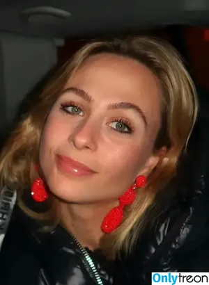 Sophia Flörsch / SophiaFloersch nude photo #0270