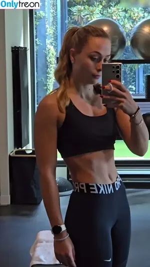 Sophia Flörsch / SophiaFloersch nude photo #0334