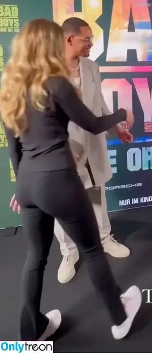 Sophia Flörsch / SophiaFloersch nude photo #0355