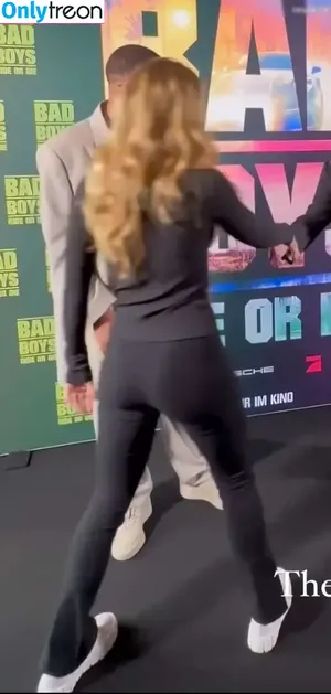 Sophia Flörsch / SophiaFloersch nude photo #0357
