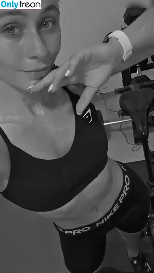 Sophia Flörsch / SophiaFloersch nude photo #0373