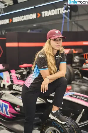 Sophia Flörsch / SophiaFloersch nude photo #0447