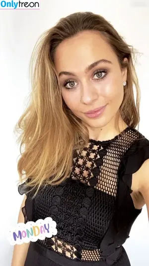 Sophia Flörsch / SophiaFloersch фото голая #0513