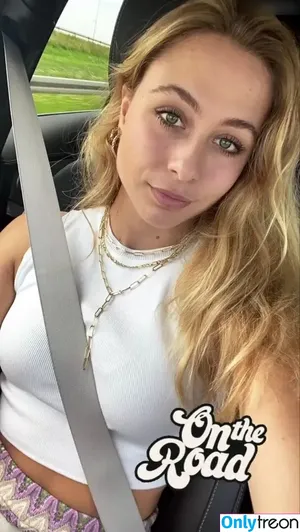 Sophia Flörsch / SophiaFloersch nude photo #0532