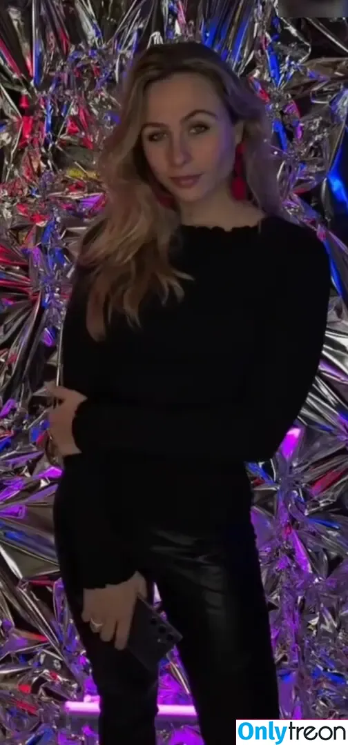 Sophia Flörsch nude photo #0269 (SophiaFloersch)