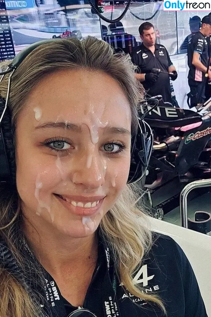 Sophia Flörsch nude photo #0302 (SophiaFloersch)