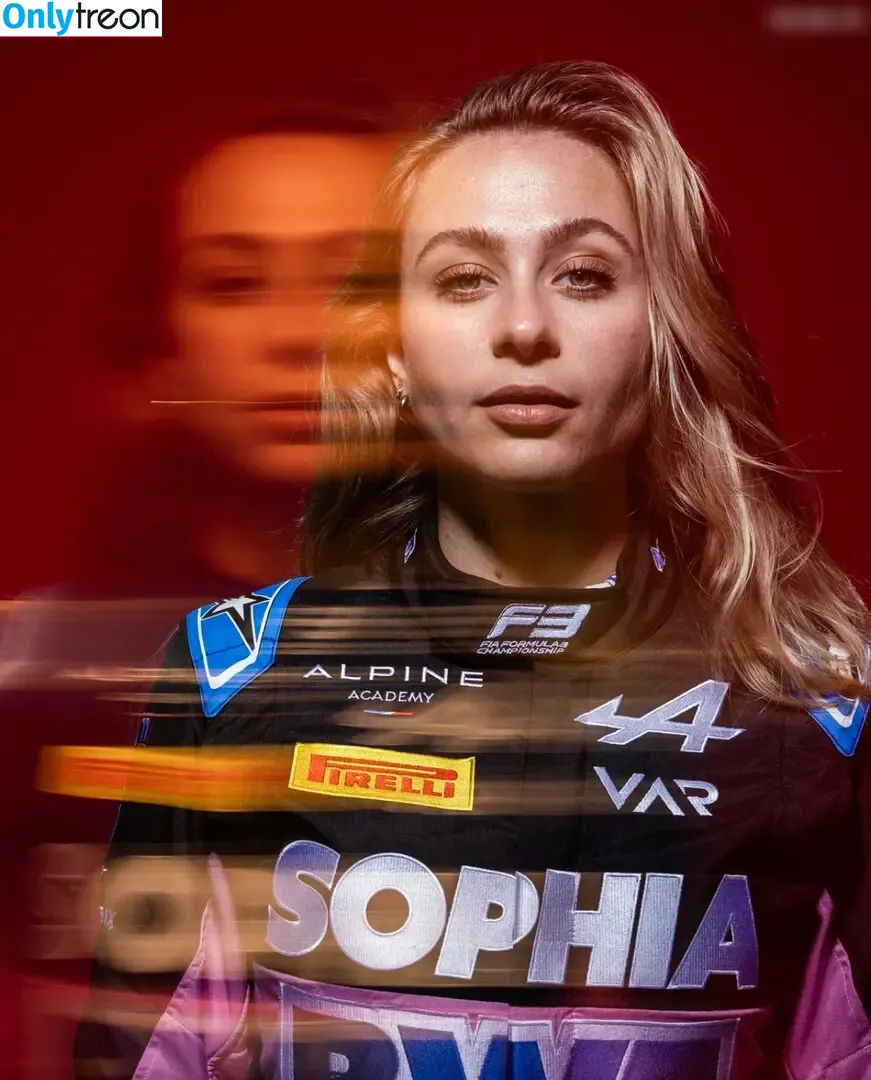Sophia Flörsch голая photo #0320 (SophiaFloersch)