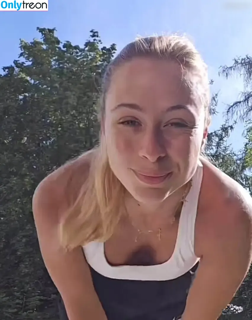 Sophia Flörsch nude photo #0430 (SophiaFloersch)
