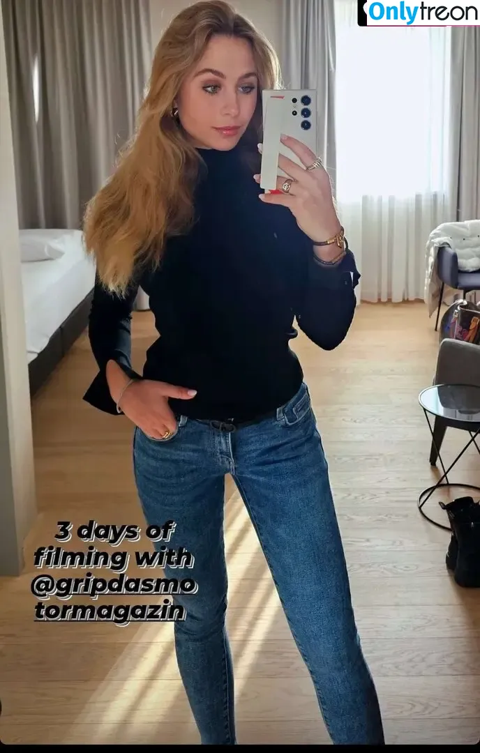 Sophia Flörsch nude photo #0527 (SophiaFloersch)