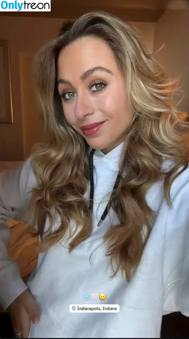Sophia Flörsch nude photo #0590 (SophiaFloersch)
