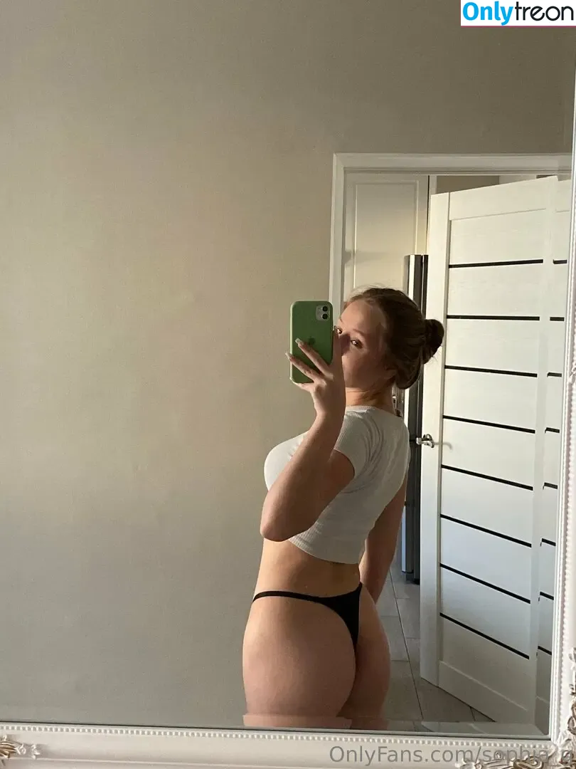 sophia_g голая photo #0003 (realprincesssophia)