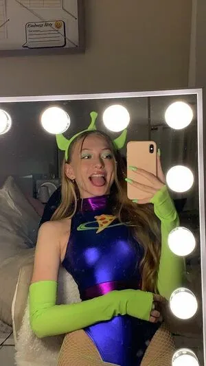 sophia.ilysm / Sophia Diamond фото голая #0098