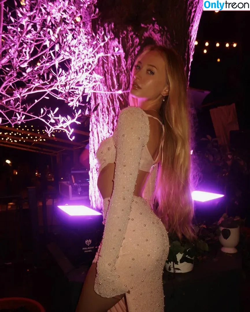 sophia.ilysm голая photo #0133 (Sophia Diamond)