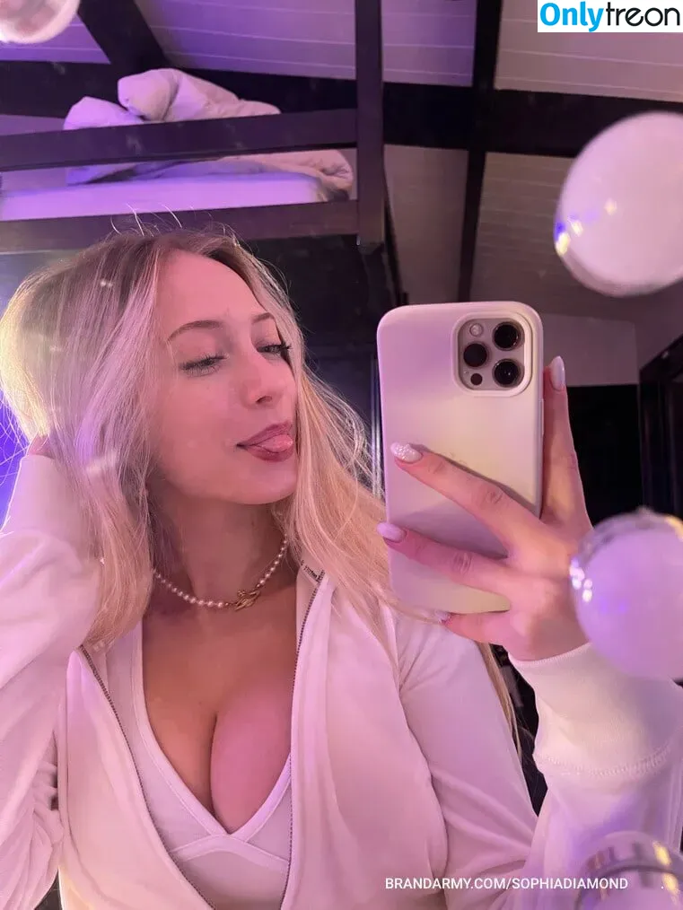sophia.ilysm голая photo #0162 (Sophia Diamond)