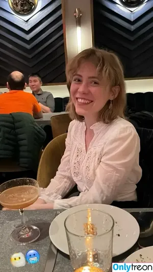 Sophia Lillis / sophialillis nude photo #0057