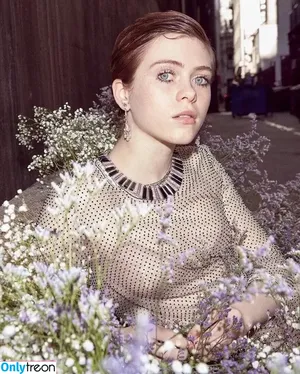 Sophia Lillis / sophialillis фото голая #0079