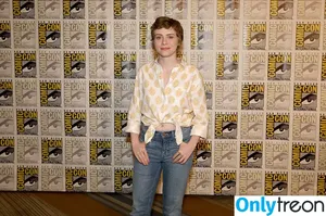 Sophia Lillis / sophialillis фото голая #0089