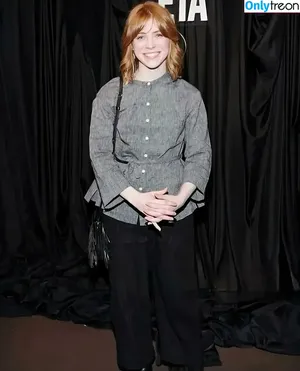 Sophia Lillis / sophialillis фото голая #0094