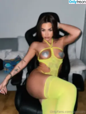Sophia_rizou / sophiarz / sophisticated nude photo #0179
