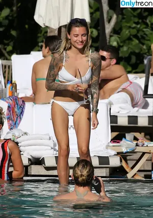 Sophia Thomalla / sophiathomalla / thomallasophia nude photo #0428