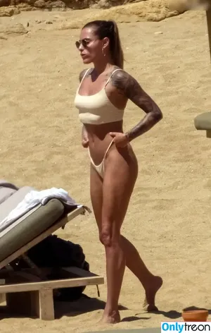 Sophia Thomalla / sophiathomalla / thomallasophia nude photo #0436