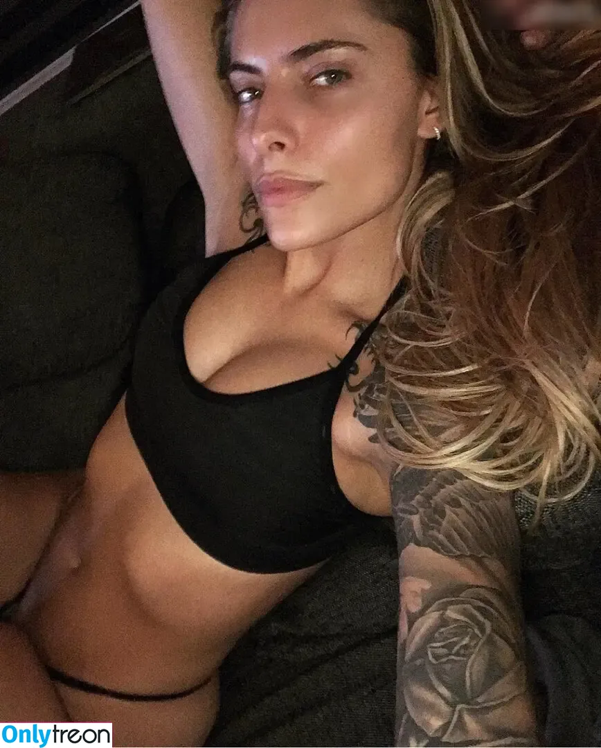 Sophia Thomalla nude photo #0009 (sophiathomalla / thomallasophia)