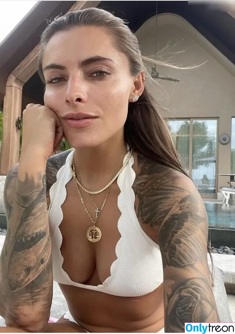 Sophia Thomalla nude photo #0149 (sophiathomalla / thomallasophia)