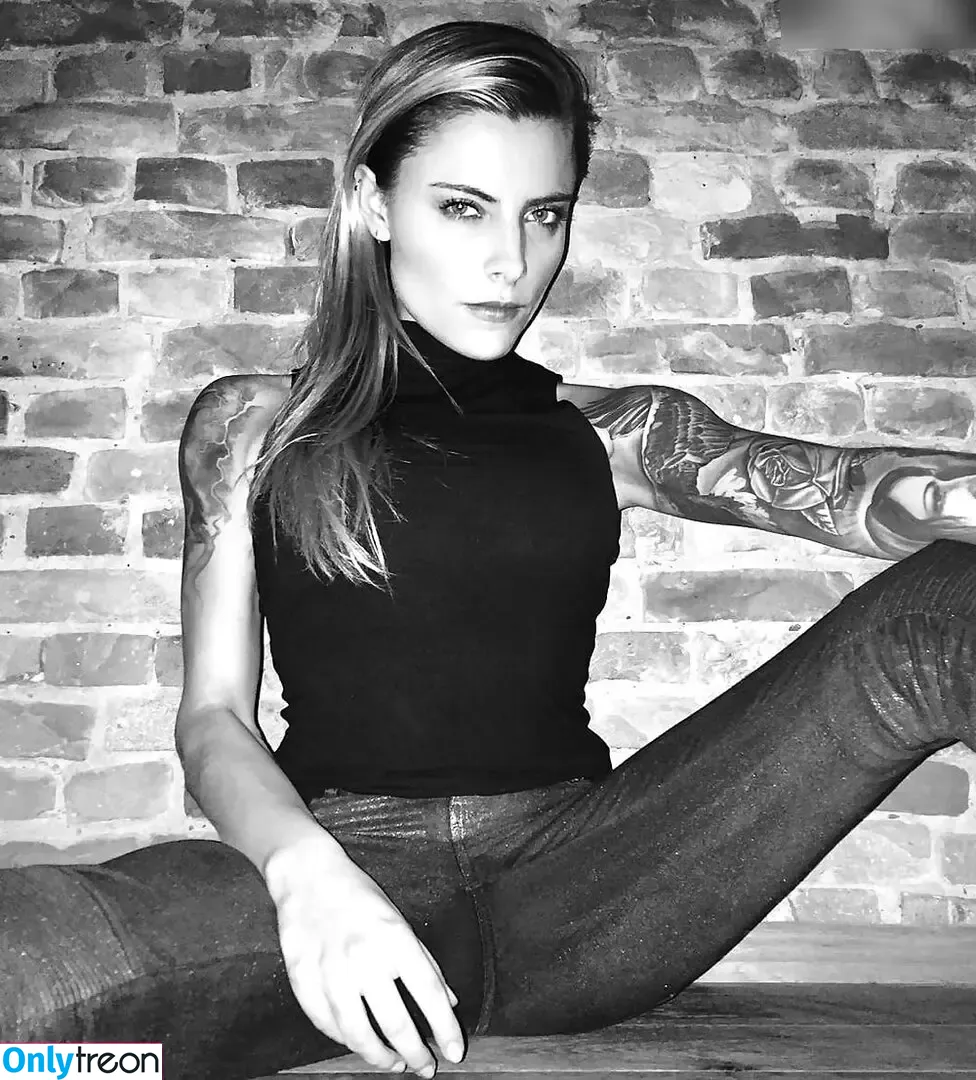 Sophia Thomalla голая photo #0161 (sophiathomalla / thomallasophia)