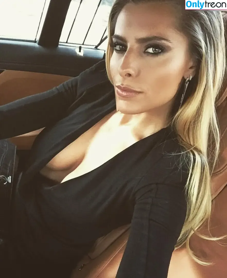 Sophia Thomalla nude photo #0222 (sophiathomalla / thomallasophia)