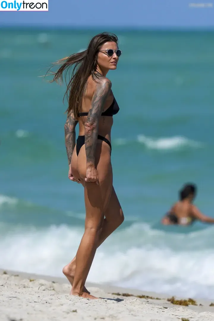 Sophia Thomalla nude photo #0410 (sophiathomalla / thomallasophia)