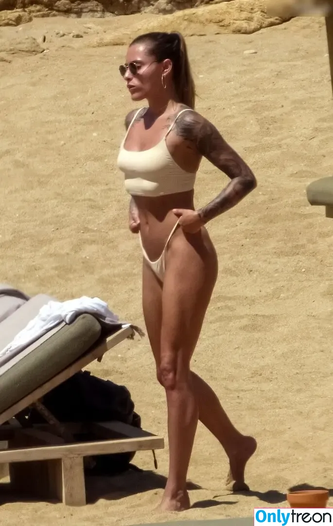 Sophia Thomalla nude photo #0436 (sophiathomalla / thomallasophia)