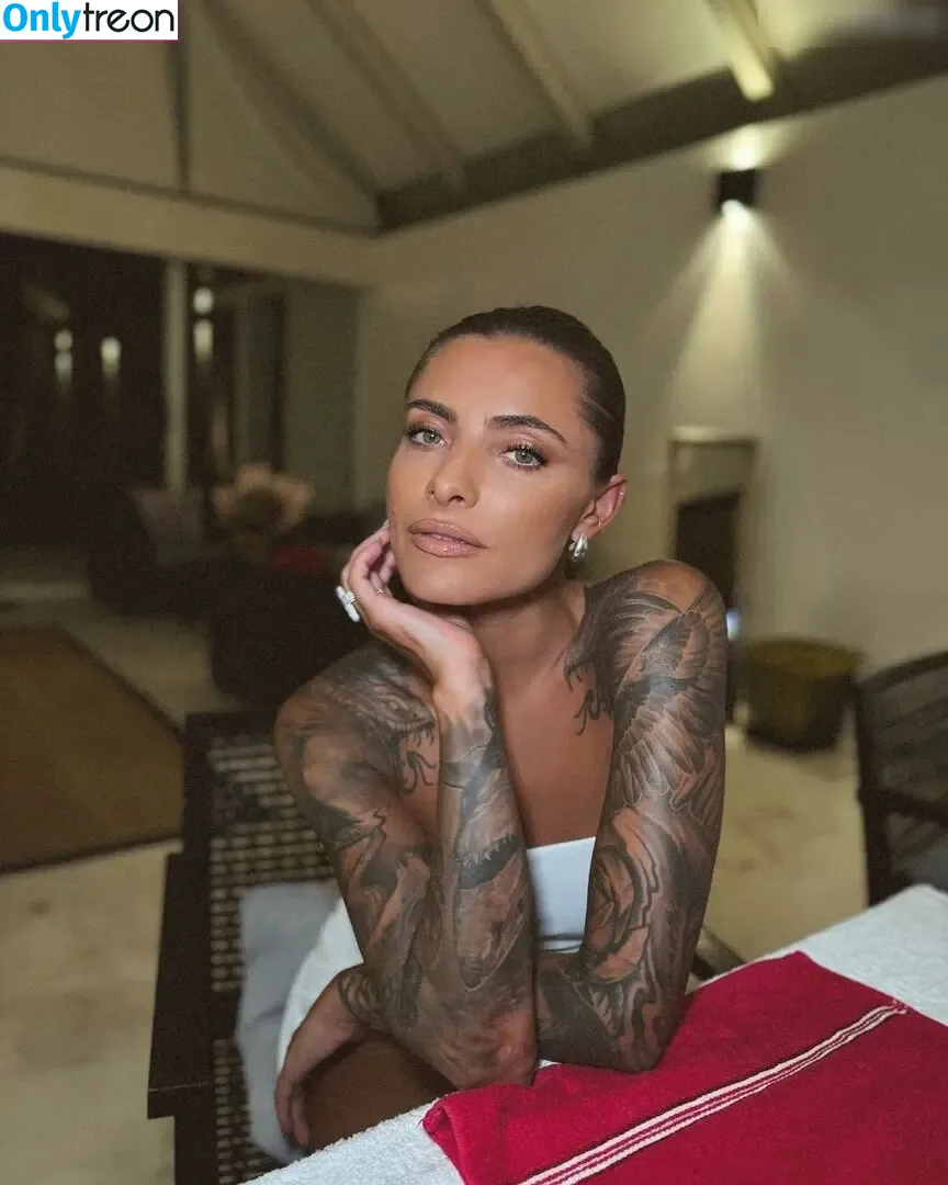 Sophia Thomalla nude photo #0449 (sophiathomalla / thomallasophia)