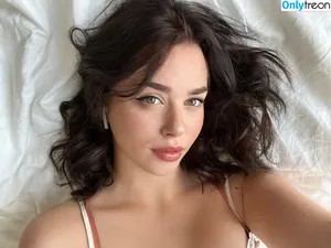 Sophiabroski / sophiabroskii nude photo #0007
