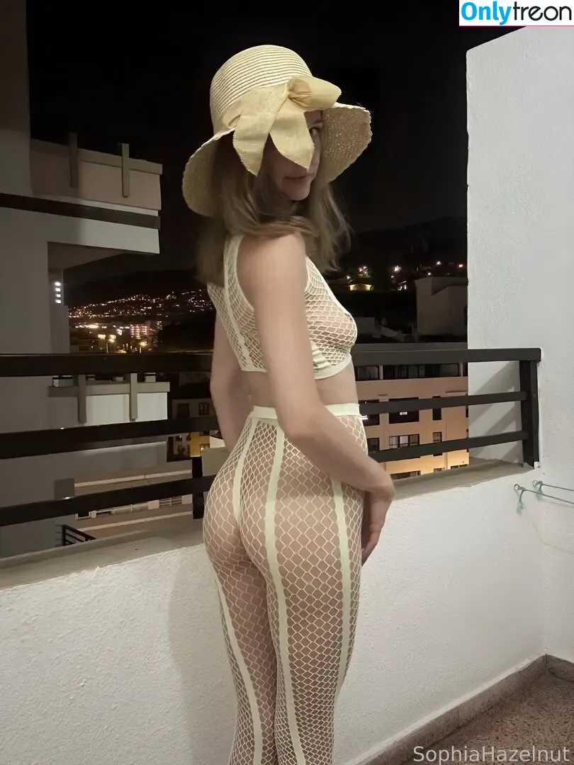 SophiaHazelnut nude photo #0277 (SophiaHazelnut)