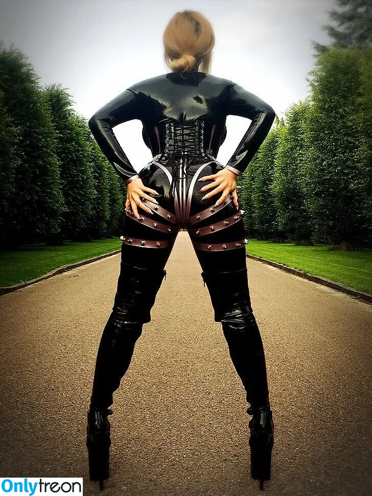 SophiaLarou голая photo #0011 (GoddessSophiaLarou (Domina / Lady Sophia Larou / Sophia Larou / officialsophialarou)