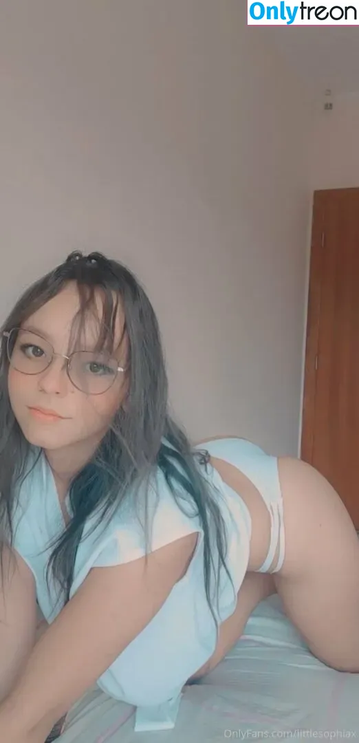 sophiascamanderfree nude photo #0002 (sophiachiara__)