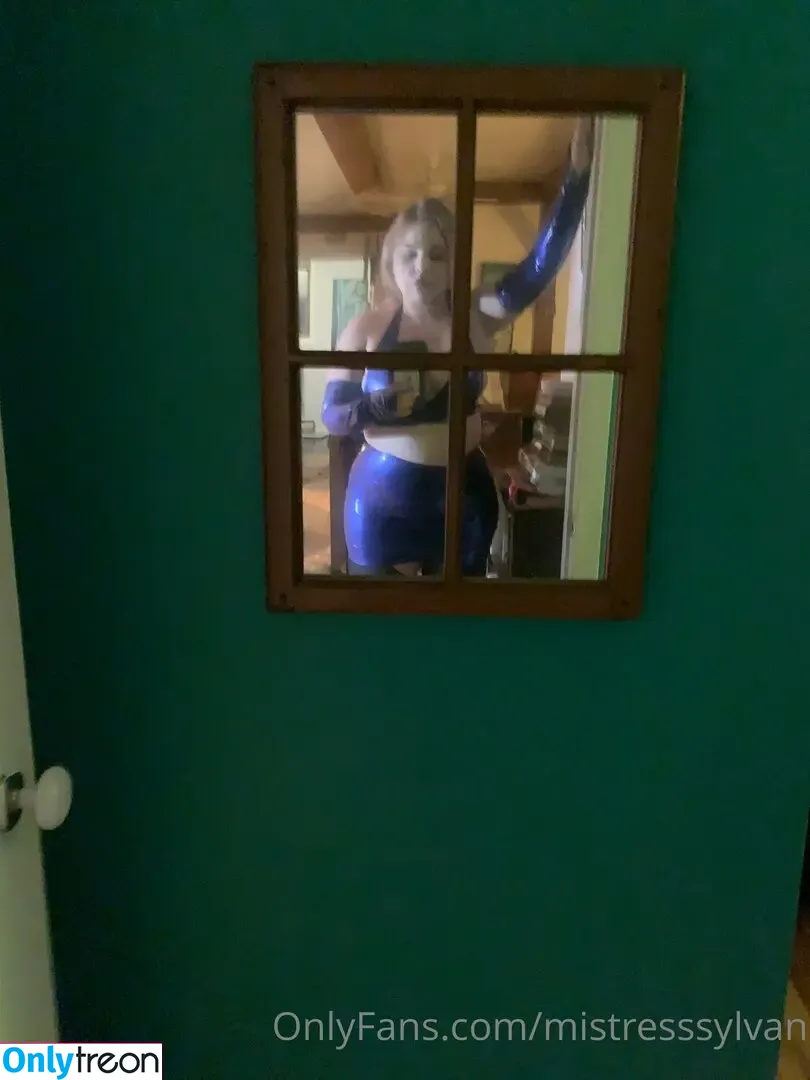 sophiasylvanfree голая photo #0018 (sophiasylvanfree)