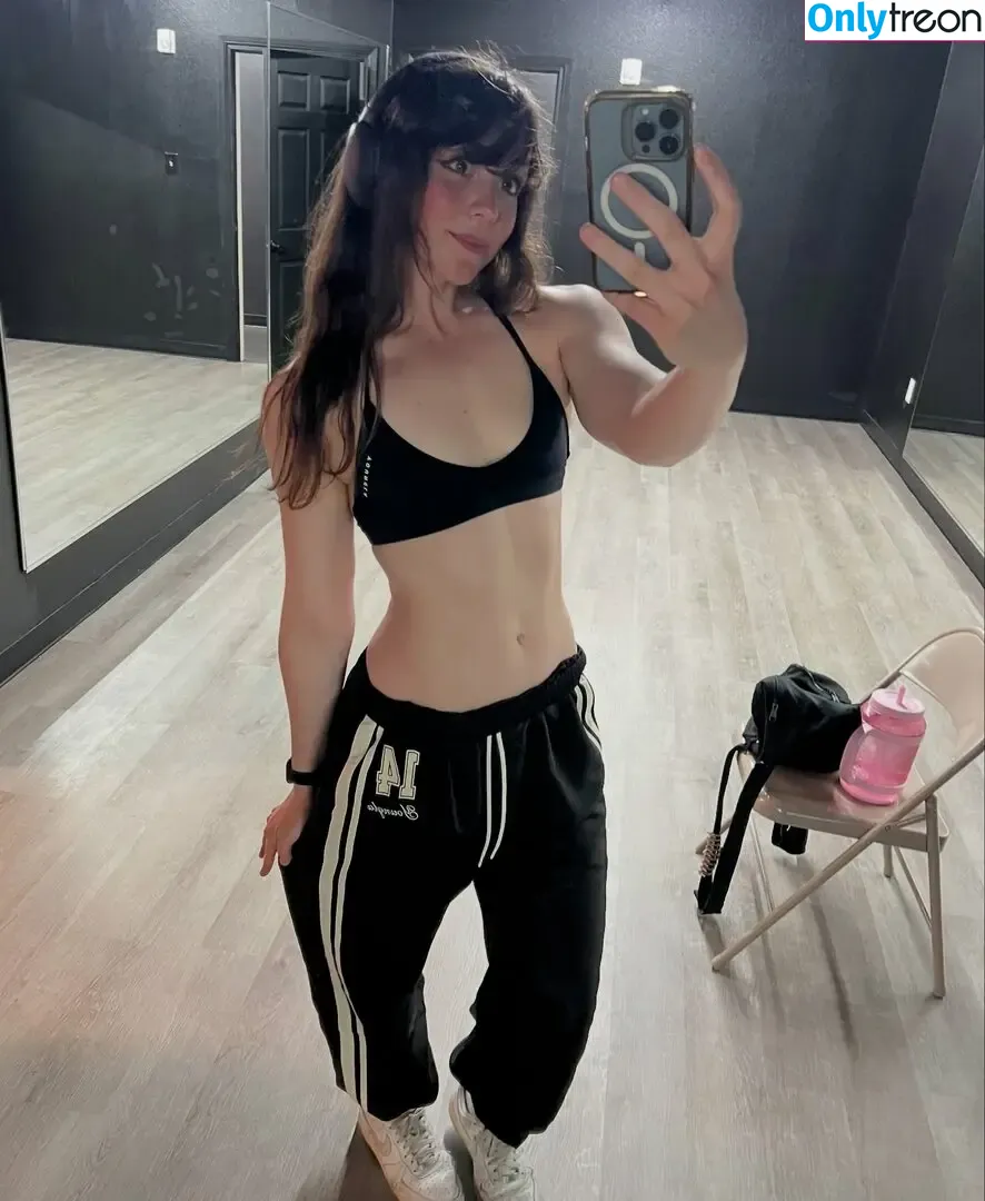 Sophiazipay nude photo #0062 (Sophiazipay)