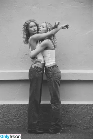 Sophie And Idunn Vollan / sofievollan nude photo #0036