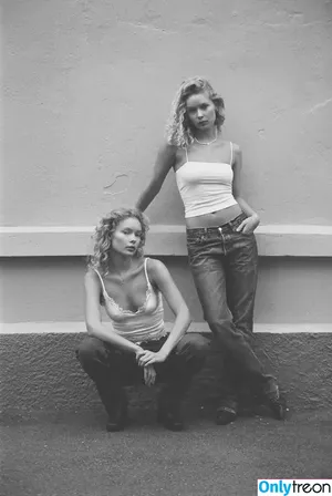 Sophie And Idunn Vollan / sofievollan nude photo #0037
