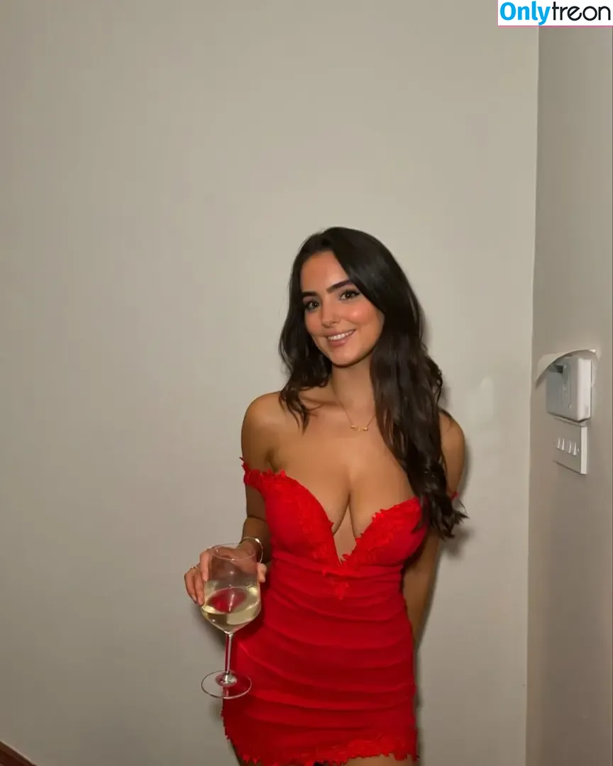 Sophie Clifford nude photo #0004 (sophieclifford / sophieclifford1)